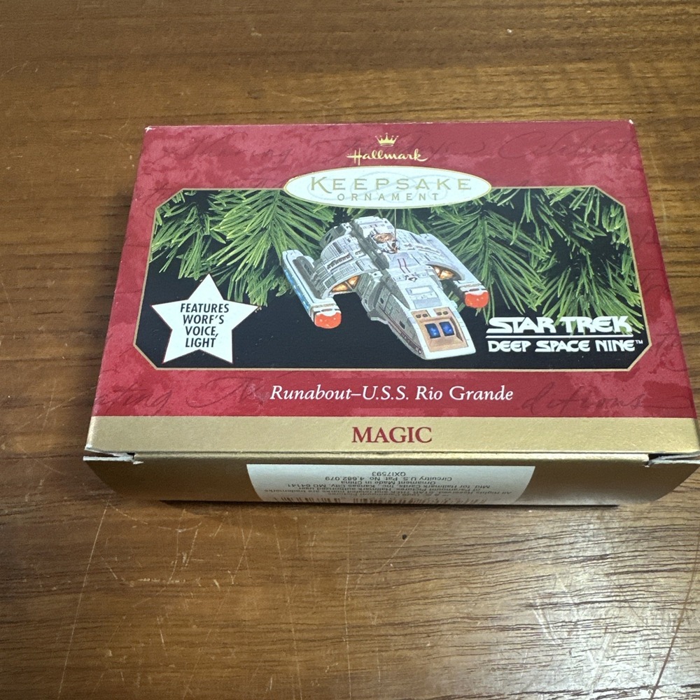 Hallmark Keepsake Ornament Star Trek Deep Space Nine Runabout-U.S.S. Rio Grande